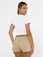 Load image into Gallery viewer, AUTOMET Womens Short Sleeve T Shirts Basic Summer 2025 Workout Tops Crew Neck Gym Crop Tops Trendy Y2K Clothes White