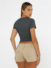 Load image into Gallery viewer, AUTOMET Womens Short Sleeve T Shirts Basic Summer 2025 Workout Tops Crew Neck Gym Crop Tops Trendy Y2K Clothes Gray