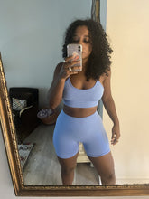 Load image into Gallery viewer, Women Seamless Yoga Set 2 Piece Workout Sport Bra with High Waist Shorts Legging Outfit Tracksuit.JNINTH (Red 02)