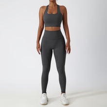Load image into Gallery viewer, MUMANAIXI 3-Piece Seamless Moisture-Wicking Workout Set for Women - Gym, Fitness, Running, Yoga Sportswear (Gray 2pcs)