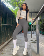 Load image into Gallery viewer, NORMOV Seamless Workout Butt Lifting Leggings - Booty Scrunch Gym Leggings for Women(Dark Grey,S)