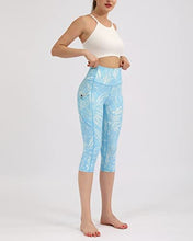 Load image into Gallery viewer, ODODOS Women's High Waisted Printed Yoga Capris with Pocket, Tummy Control Non See Through Workout Sports Running Athletic Capri Leggings, Plus Size, Blue Tropical, XX-Large