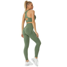 Load image into Gallery viewer, JOJOANS Women&#39;s Workout Outfit 2 Pieces Seamless Yoga Workout Set High Waist Leggings with Sports Bra Gym Clothes Sets Green M
