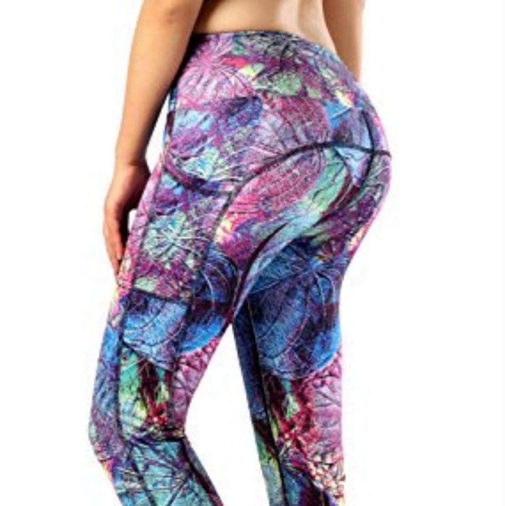 Neonysweets Women's Printed Capri Pants High Waist Tummy Control Workout Pants Leggings with Pocket L